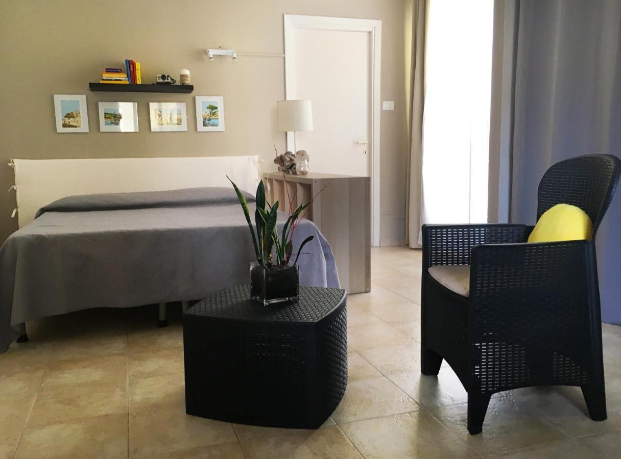 Civico 29 Apartment Olbia Bagian luar foto