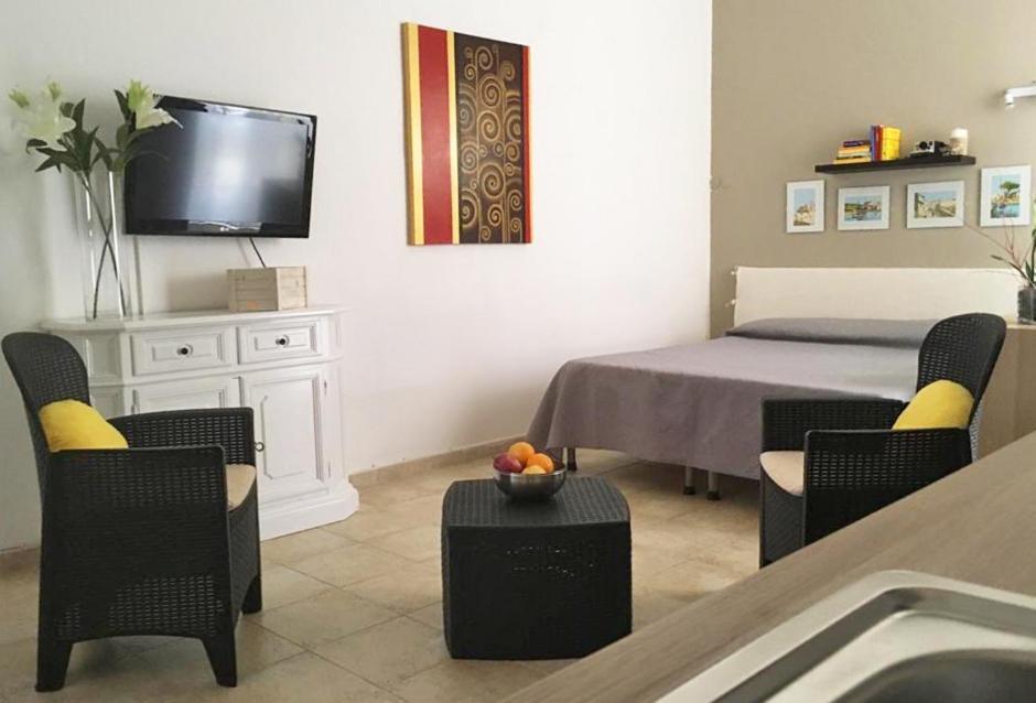 Civico 29 Apartment Olbia Bagian luar foto