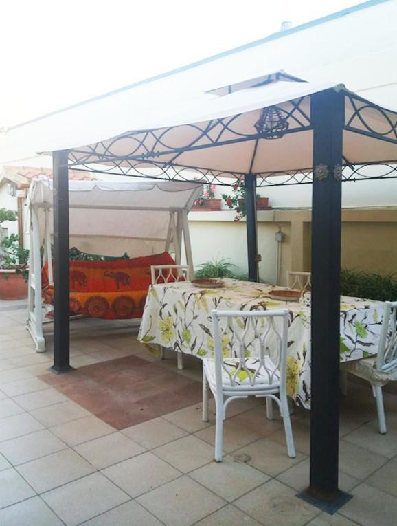 Civico 29 Apartment Olbia Bagian luar foto